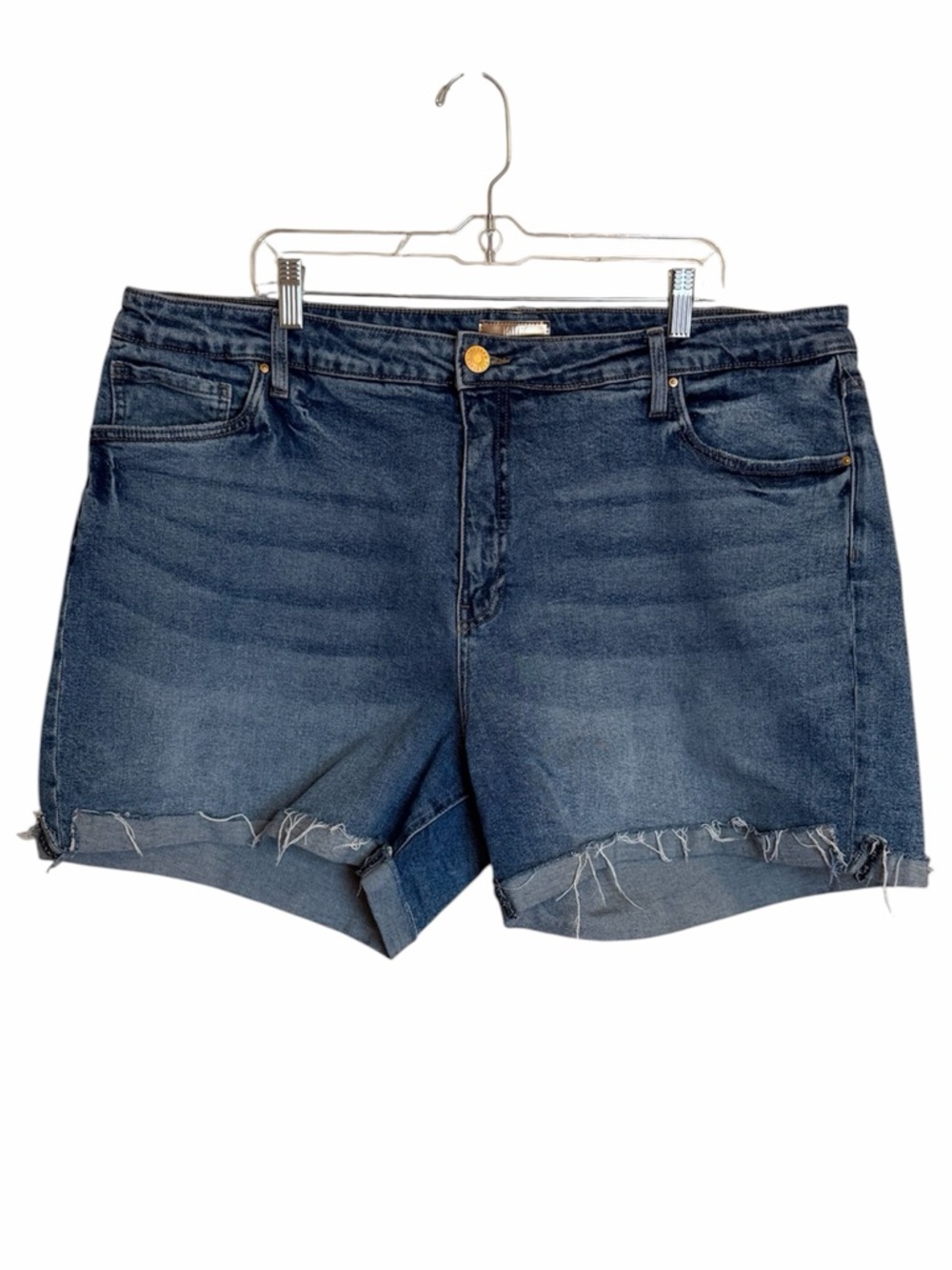 Kut from the Kloth Jane High Rise Denim  Shorts.  Size 20